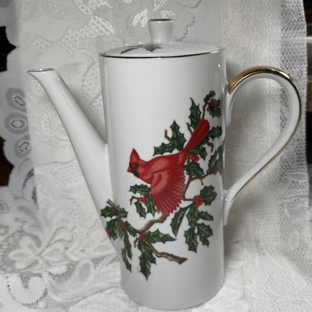 LEFTON, Cardinal Christmas Teapot - Red Cardinals With Green Holly, Gold Trim &